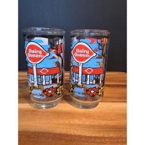 Dairy Queen Antique Kids & Friends Clear Glass Tumblers 1976